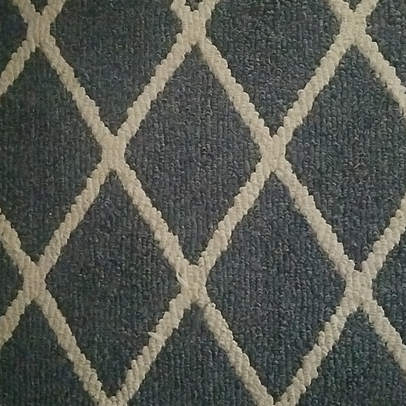 Meet your Posher, Emily - Picture 1 of 1